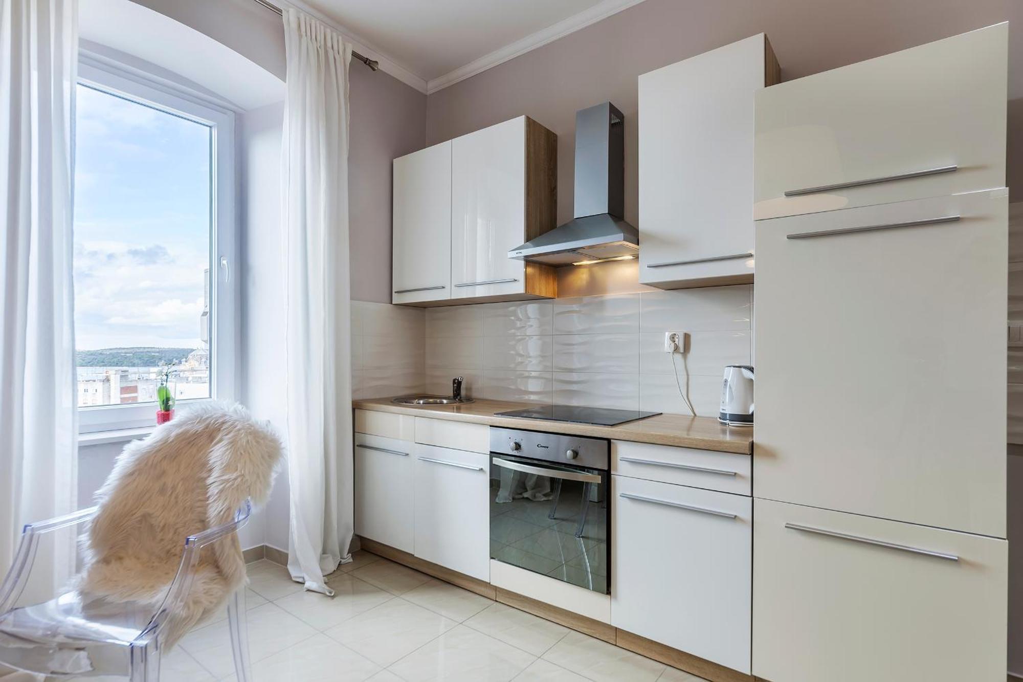 Captain Emo City Apartments Пула Екстериор снимка