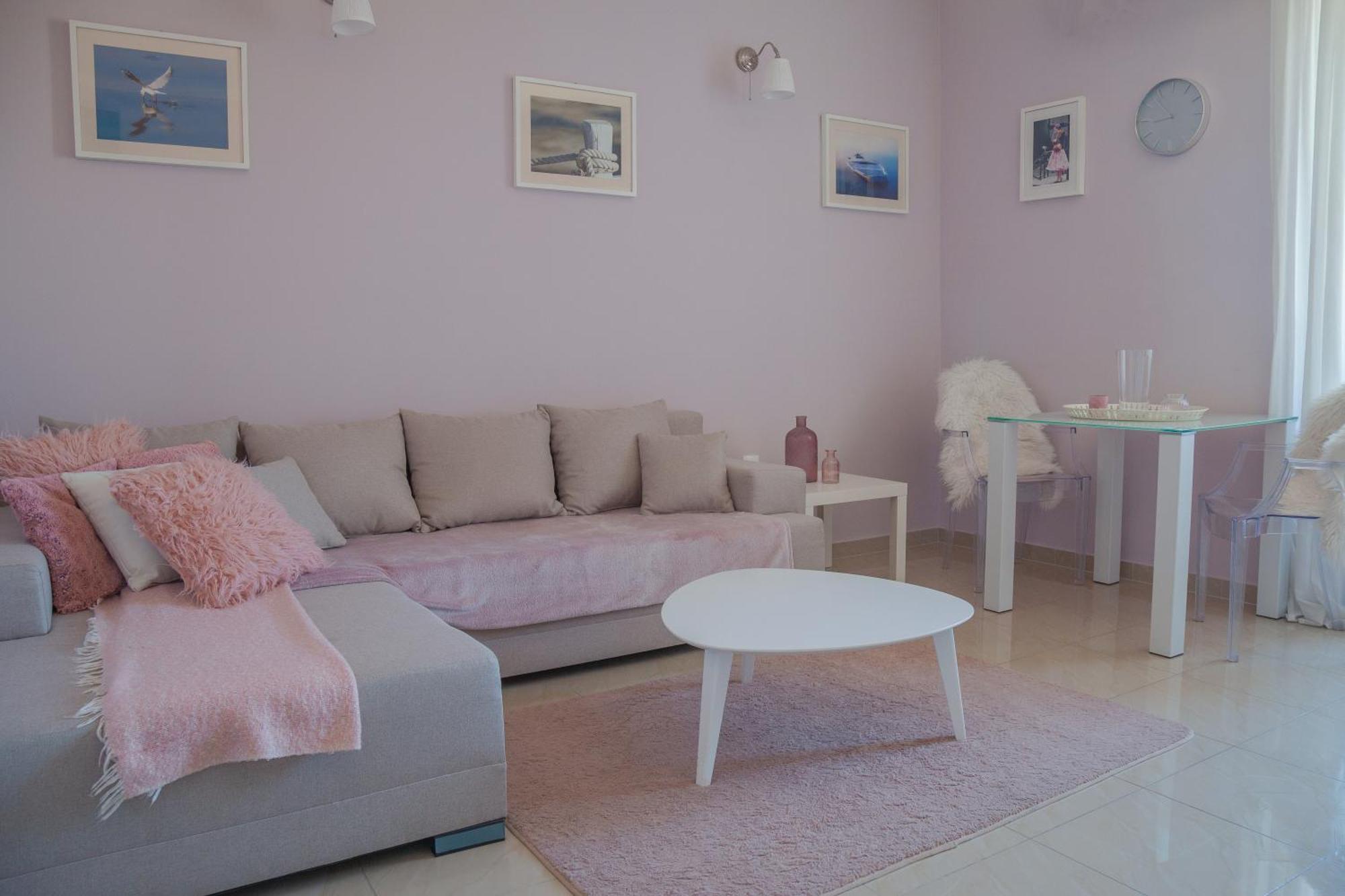 Captain Emo City Apartments Пула Екстериор снимка